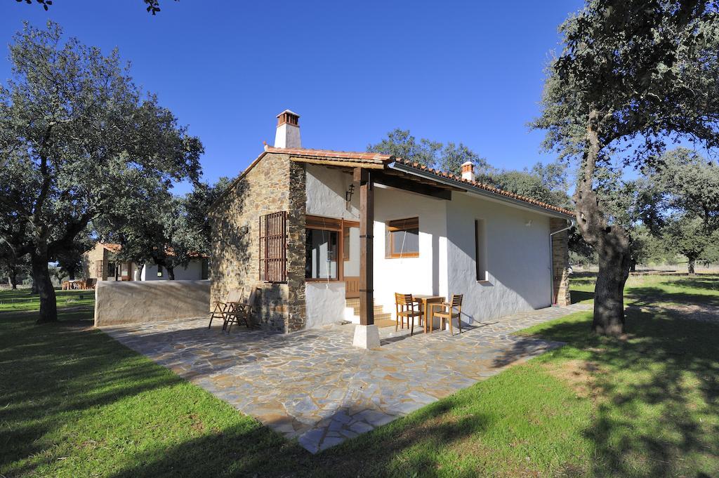 Finca Las Abubillas Jaraicejo Exterior photo